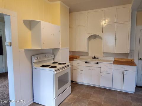 509 Second St, Kellogg, ID 83837 photo 12