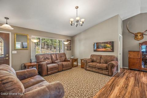 377 Paradise Ln, Pinehurst, ID 83850 photo 10