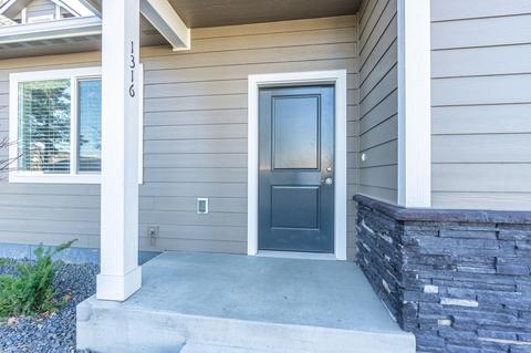 1316 Mordyl Loop, Post Falls, ID 83854 photo 3