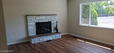 721 E 11th Ave, Post Falls, ID 83854 photo 3