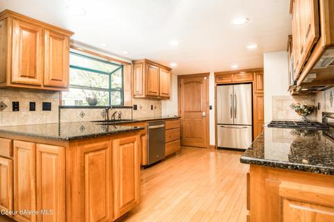 508 E Shore Pines Ct, Post Falls, ID 83854 photo 14