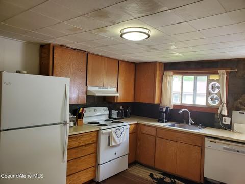 604 Fourth St, Pinehurst, ID 83850 photo 12