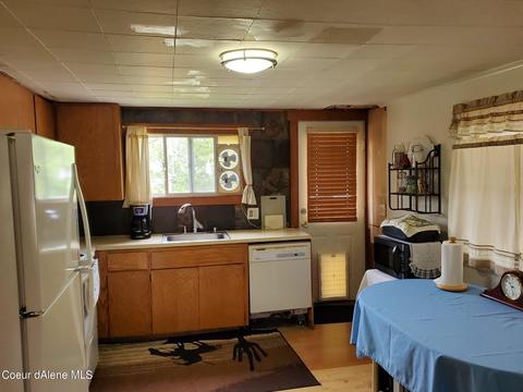 604 Fourth St, Pinehurst, ID 83850 photo 14