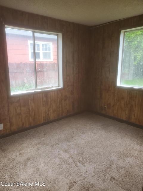 512 E D St, Pinehurst, ID 83850 photo 9