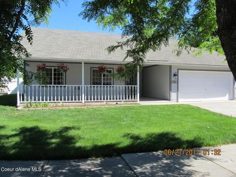 1907 E Windwood Ct, Post Falls, ID 83854 photo 1