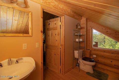 1041 Wilderness Rd, Naples, ID 83847 photo 27