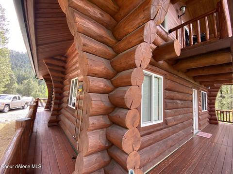 1041 Wilderness Rd, Naples, ID 83847 photo 6