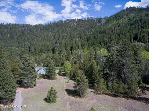 1041 Wilderness Rd, Naples, ID 83847 photo 9