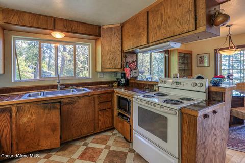 105 Alpine Ln, Hope, ID 83836 photo 9