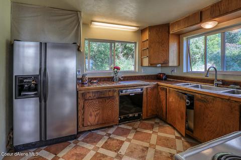 105 Alpine Ln, Hope, ID 83836 photo 8