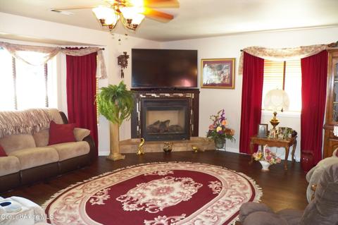 158 Krystle Loop, Sagle, ID 83860 photo 2