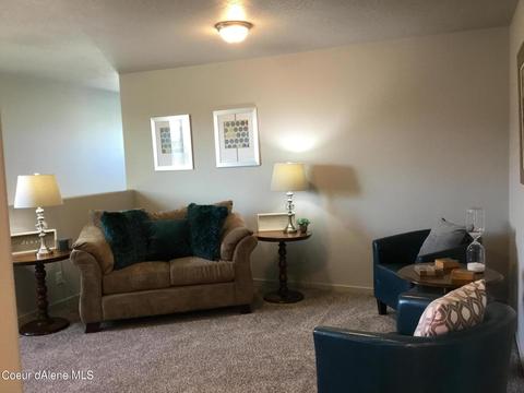 1781 N Minam Loop, Post Falls, ID 83854 photo 6
