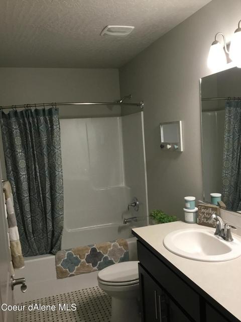 1781 N Minam Loop, Post Falls, ID 83854 photo 13