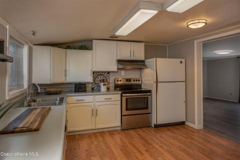 401 Lewiston Ave, Pinehurst, ID 83850 photo 6