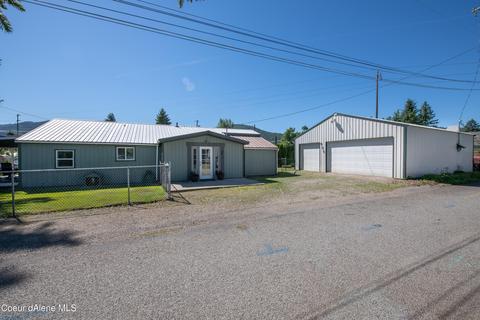 401 Lewiston Ave, Pinehurst, ID 83850 photo 1