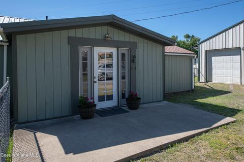 401 Lewiston Ave, Pinehurst, ID 83850 photo 5