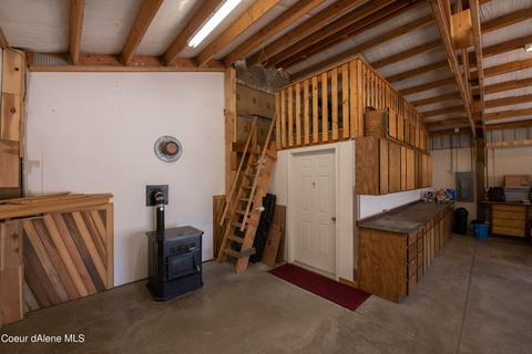 401 Lewiston Ave, Pinehurst, ID 83850 photo 27
