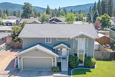 1906 E Plaza Dr, Post Falls, ID 83854 photo 2