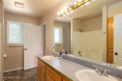 1906 E Plaza Dr, Post Falls, ID 83854 photo 11