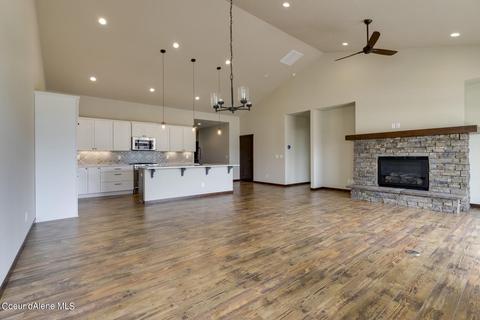 4555 E Marble Fox Ave, Post Falls, ID 83854 photo 6