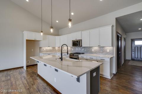 4555 E Marble Fox Ave, Post Falls, ID 83854 photo 7