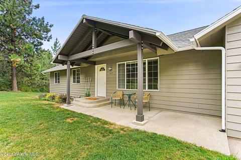 817 S Mariah Rd, Post Falls, ID 83854 photo 6