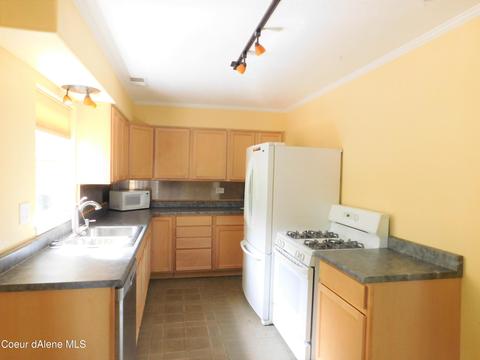 506 Forest Ave, Sandpoint, ID 83864 photo 4