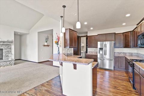 2056 E Warbler Ln, Post Falls, ID 83854 photo 5