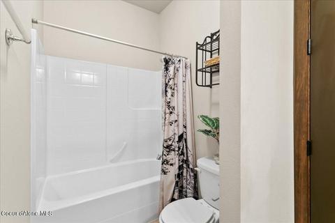 2056 E Warbler Ln, Post Falls, ID 83854 photo 22