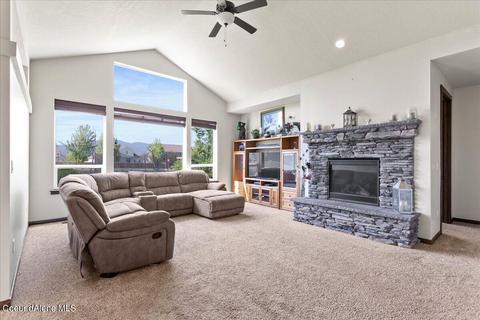 2056 E Warbler Ln, Post Falls, ID 83854 photo 10