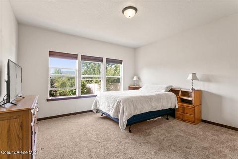 2056 E Warbler Ln, Post Falls, ID 83854 photo 14