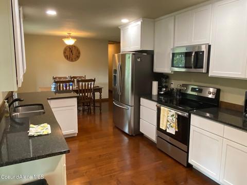 4122 E Pinevilla Dr, Post Falls, ID 83854 photo 11
