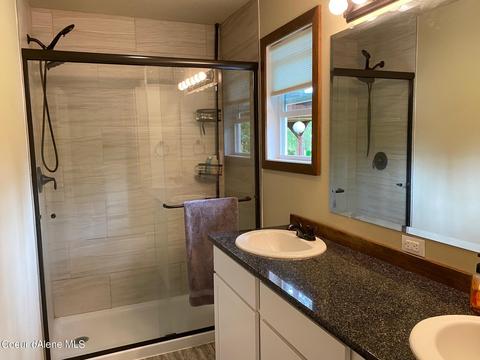 4122 E Pinevilla Dr, Post Falls, ID 83854 photo 4