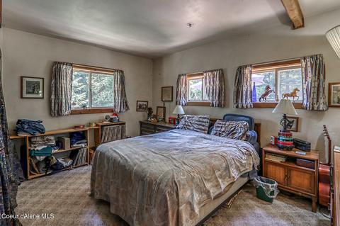 237 Crimson Ln, Naples, ID 83847 photo 19