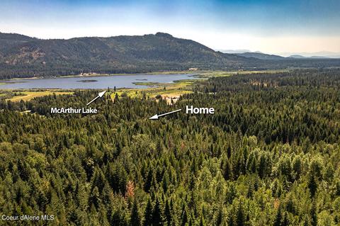 237 Crimson Ln, Naples, ID 83847 photo 7