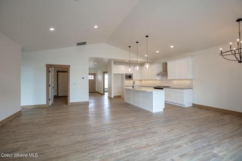 8882 W Seed Loop, Rathdrum, ID 83858 photo 11