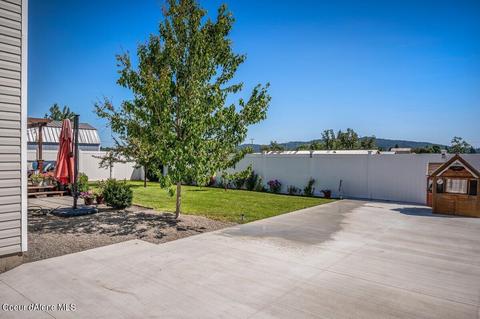 2141 E Decaro Loop, Post Falls, ID 83854 photo 31