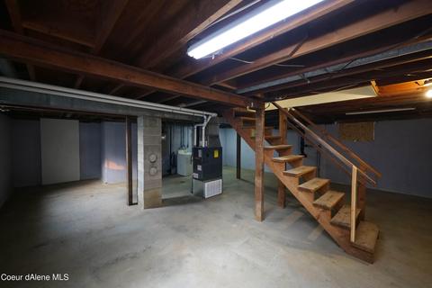 1226 E Larch Ave, Osburn, ID 83849 photo 13