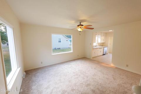 1226 E Larch Ave, Osburn, ID 83849 photo 4