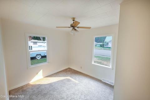 1226 E Larch Ave, Osburn, ID 83849 photo 9