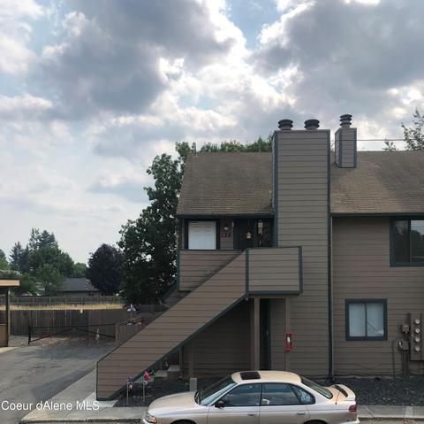136 E Willow Tree Ln, Hayden, ID 83835 photo 2