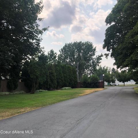 136 E Willow Tree Ln, Hayden, ID 83835 photo 4
