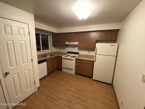136 E Willow Tree Ln, Hayden, ID 83835 photo 5