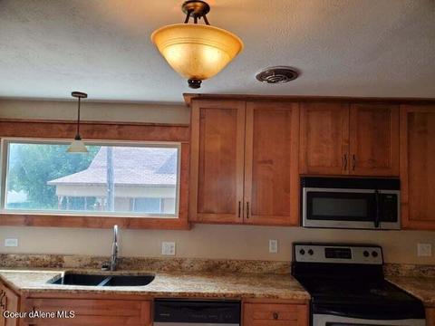 7 W Mill Ave, Kellogg, ID 83837 photo 5