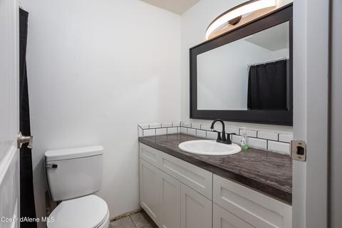 709 E 18th Ave, Post Falls, ID 83854 photo 17