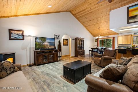 1300 Upper Pack River Rd, Sandpoint, ID 83864 photo 1
