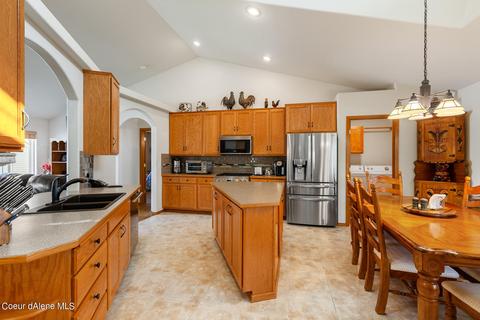 627 S Ithaca St, Post Falls, ID 83854 photo 8