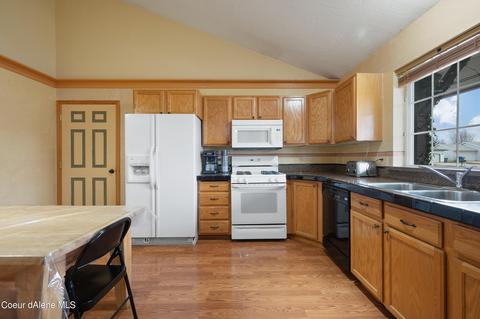1230 E Stetson Ave, Post Falls, ID 83854 photo 9