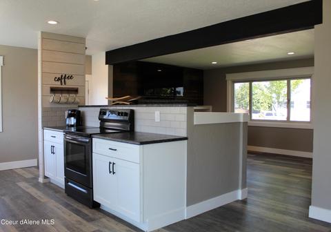 704 E 11th Ave, Post Falls, ID 83854 photo 11