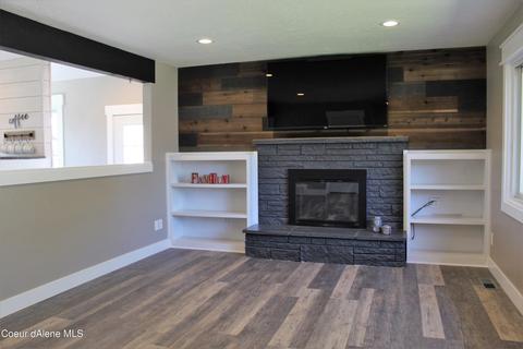 704 E 11th Ave, Post Falls, ID 83854 photo 4